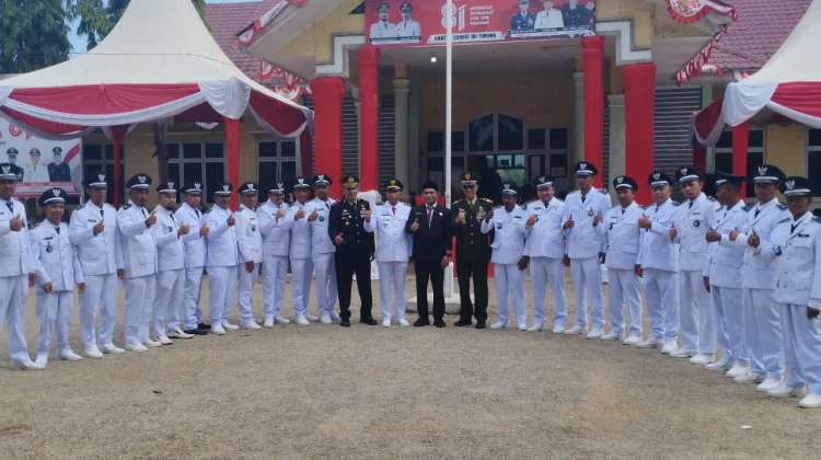 Muspika Dan Masyarakat Kecamatan Idi Tunong Sukses Gelar Upacara HUT RI Ke 81
